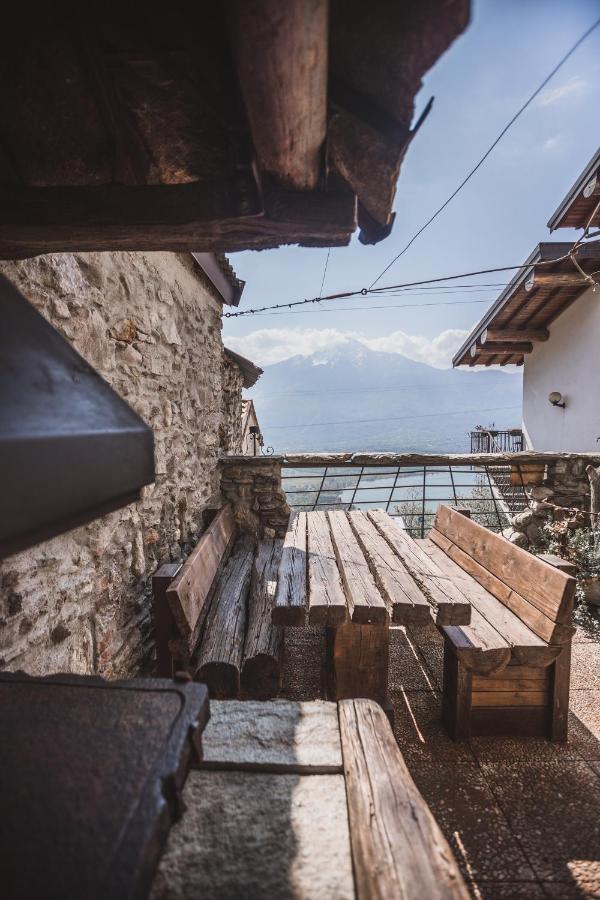 Appartamenti Montemezzo Le Case In Pietra Vista Lago Gera Lario Eksteriør bilde